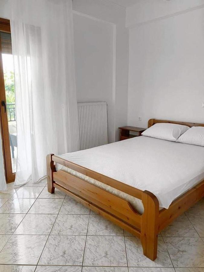 Chris Apartment Vasiliki  Exterior photo